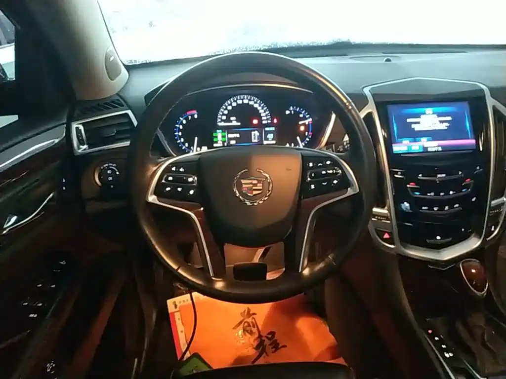 Cadillac SRX 2015 2015 3.0L Leading