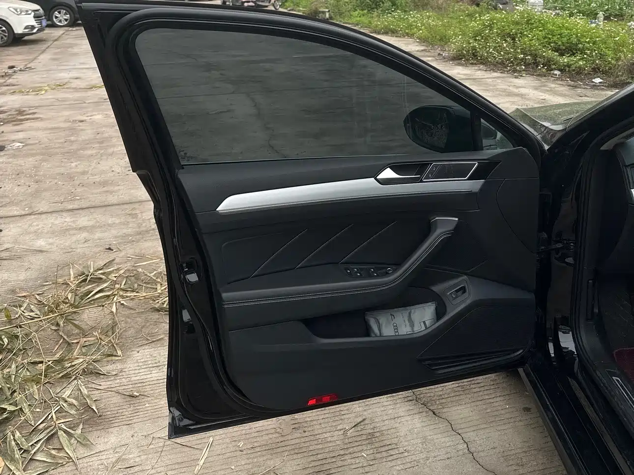 Volkswagen Magotan 2023 2 Million Units Commemorative Edition 280TSI DSG Comfort фото 8