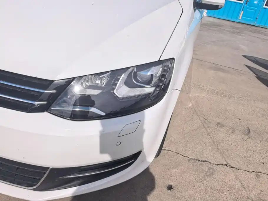 Фото 5 - Volkswagen Sharan