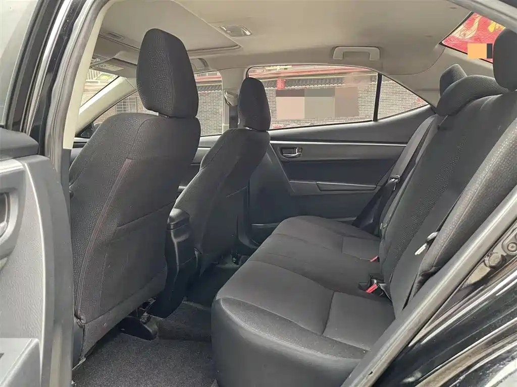 Toyota Levin 2018 185T CVT Luxury Edition фото 5