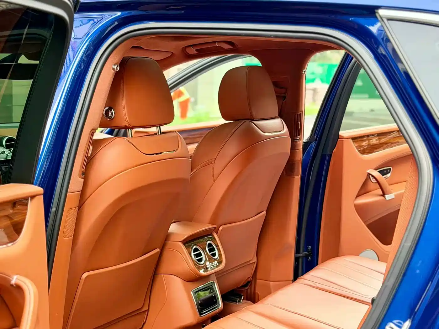 Bentley Bentayga 2018 4.0T V8 фото 6