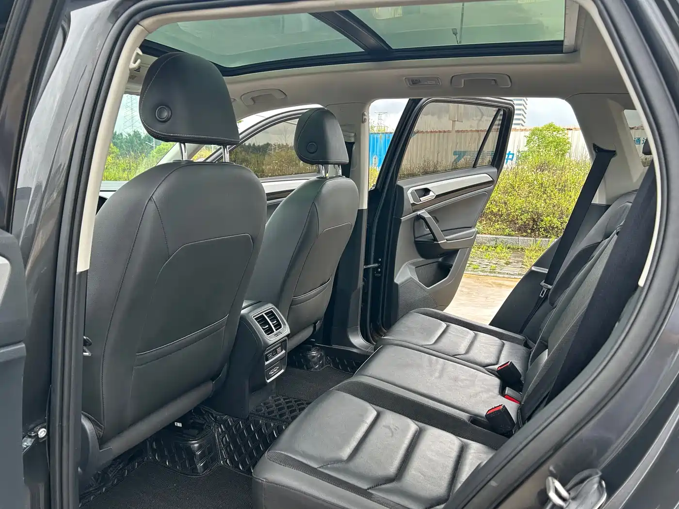 Volkswagen Tayron 2019 Expedition 280TSI 2WD Luxury (China VI) фото 12
