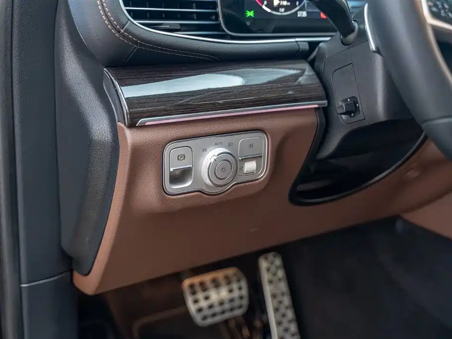 Mercedes-Benz GLE 2025 GLE 350 4MATIC Fashion фото 23