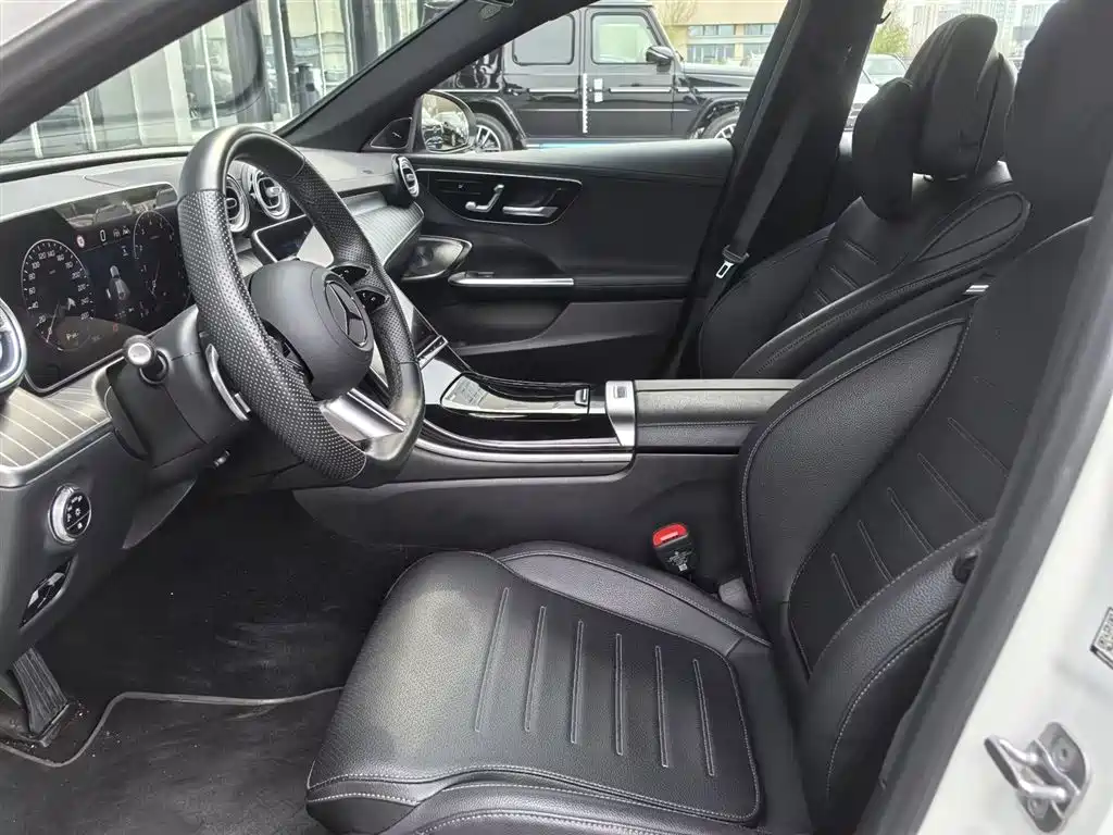Mercedes-Benz C-Class 2025 C 260 L Night Sport Edition фото 13