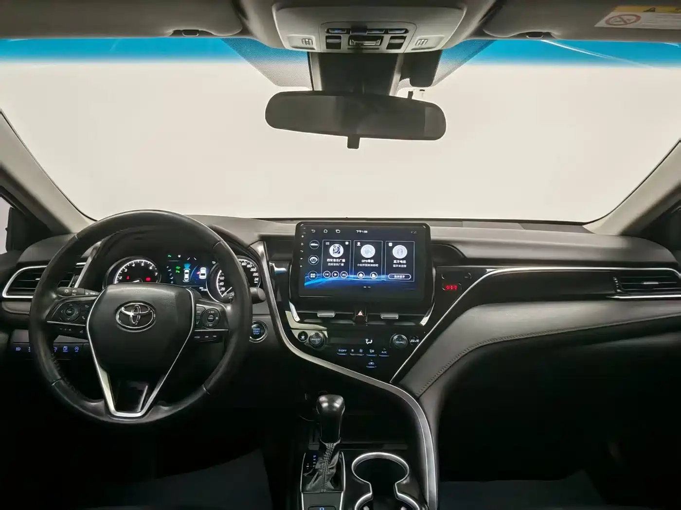 Toyota Camry 2021 2.0G Luxury Edition фото 15