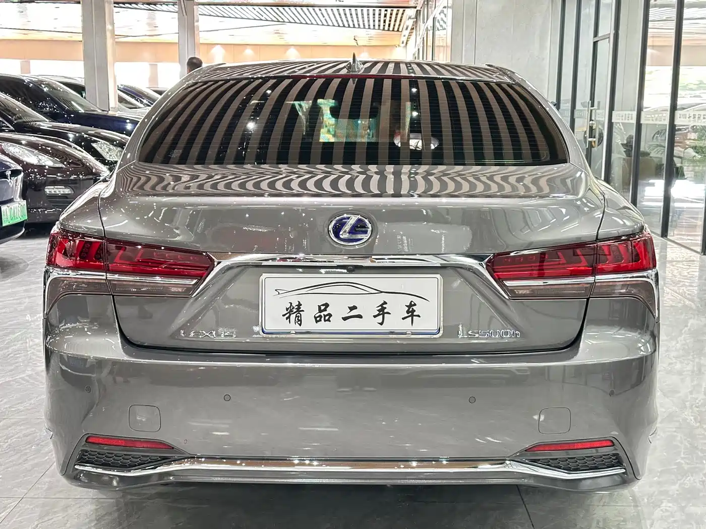 Lexus LS 2020 500h Luxury (China VI) фото 5