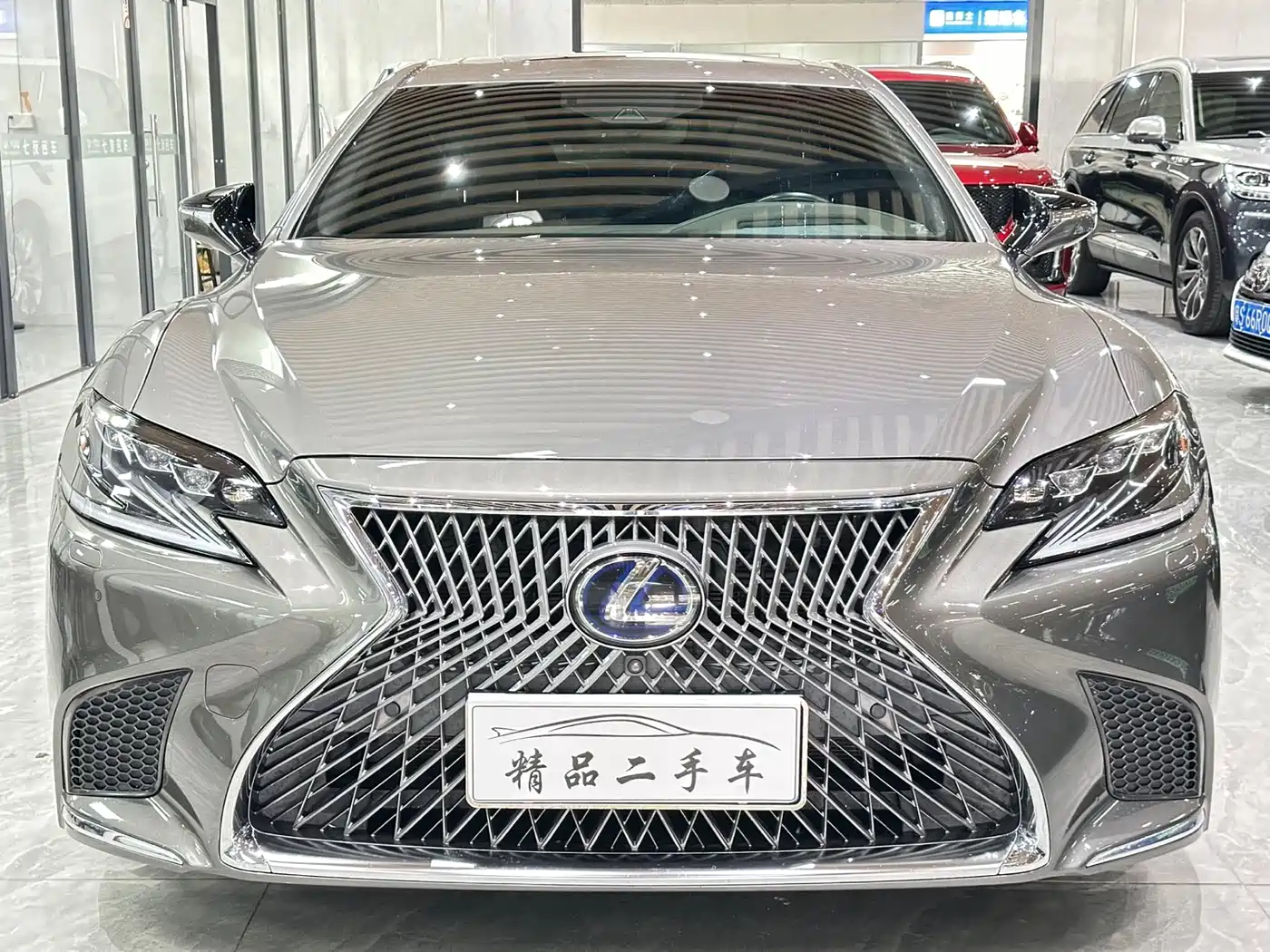 Lexus LS 2020 500h Luxury (China VI) фото 2