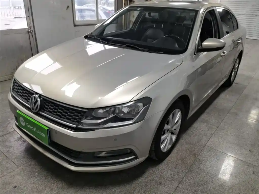 Volkswagen Lavida 2017 230TSI DSG Comfort Edition фото 2