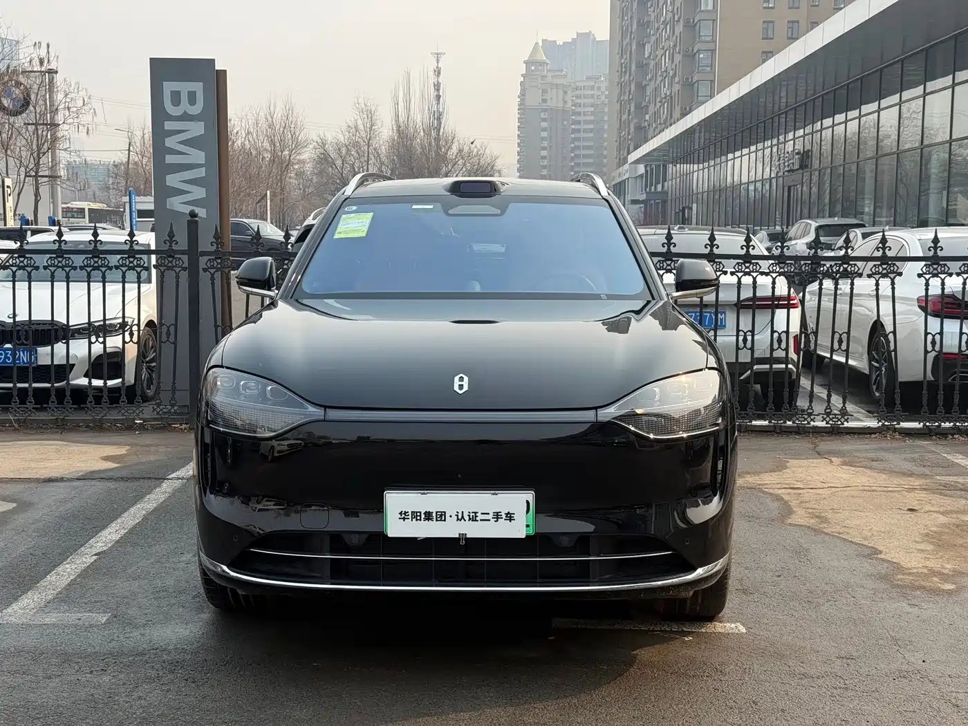 AITO Wenjie AITO M9 2025 Extended Range Ultra 52kWh 6-Seater фото 2