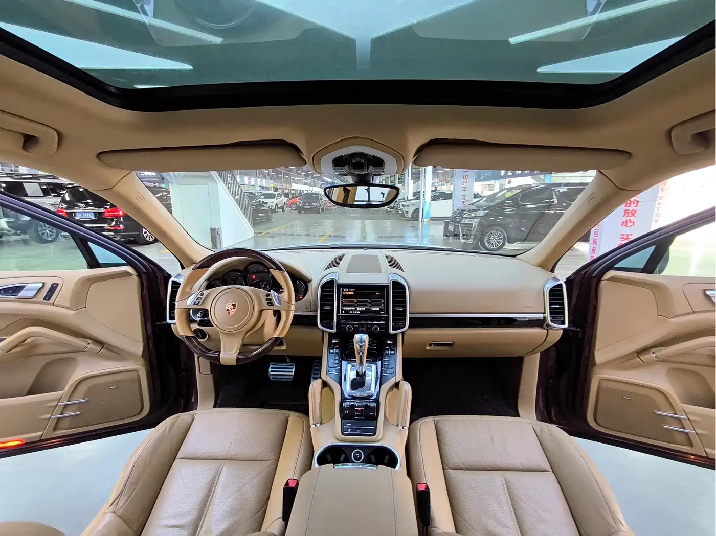 Porsche Cayenne 2011 Cayenne 3.0T фото 22