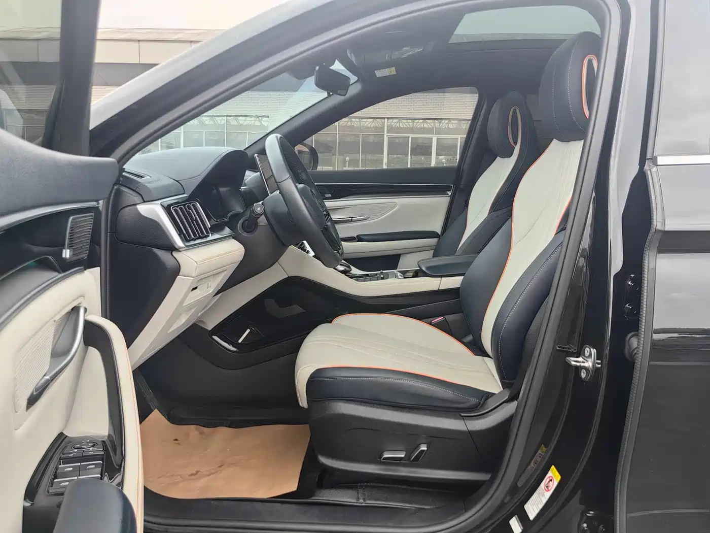 BYD Song PLUS PHEV 2021 DM-i 110KM Flagship фото 12