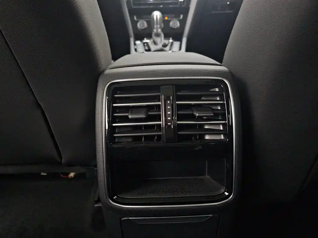 Volkswagen Magotan 2020 280TSI DSG Comfort фото 15