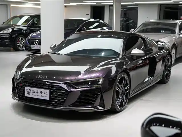 audi r8