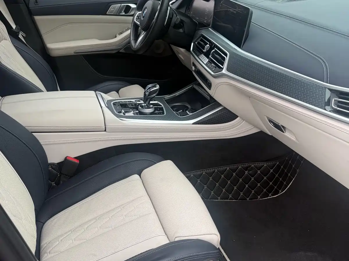 Фото 7 - BMW X7