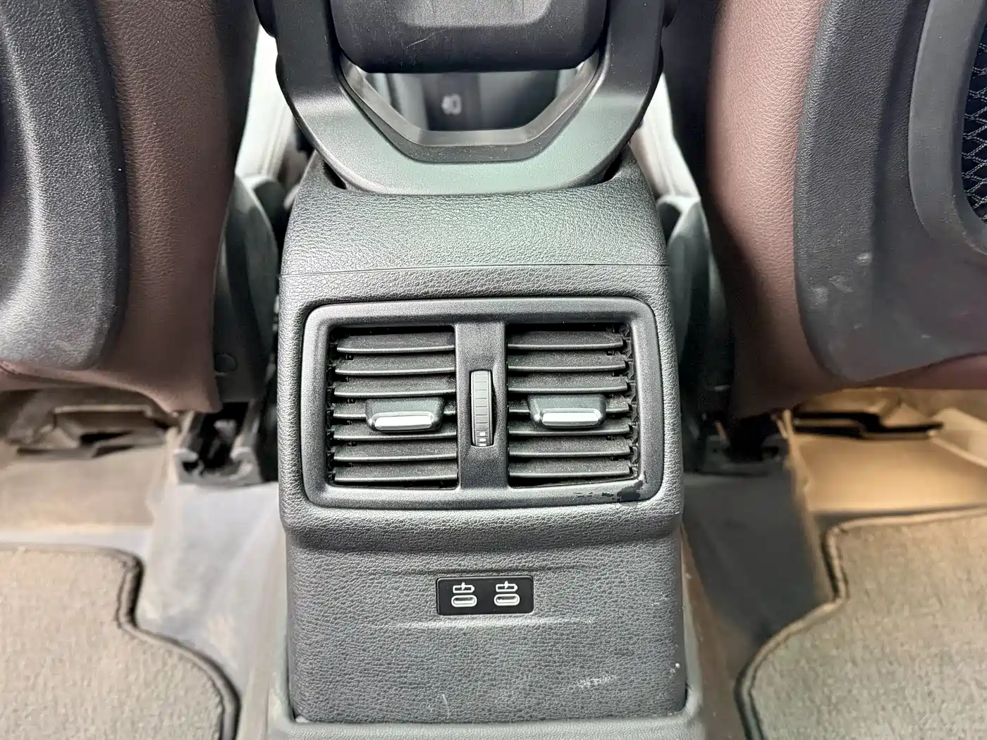 BMW X1 2022 sDrive25Li Leading фото 14
