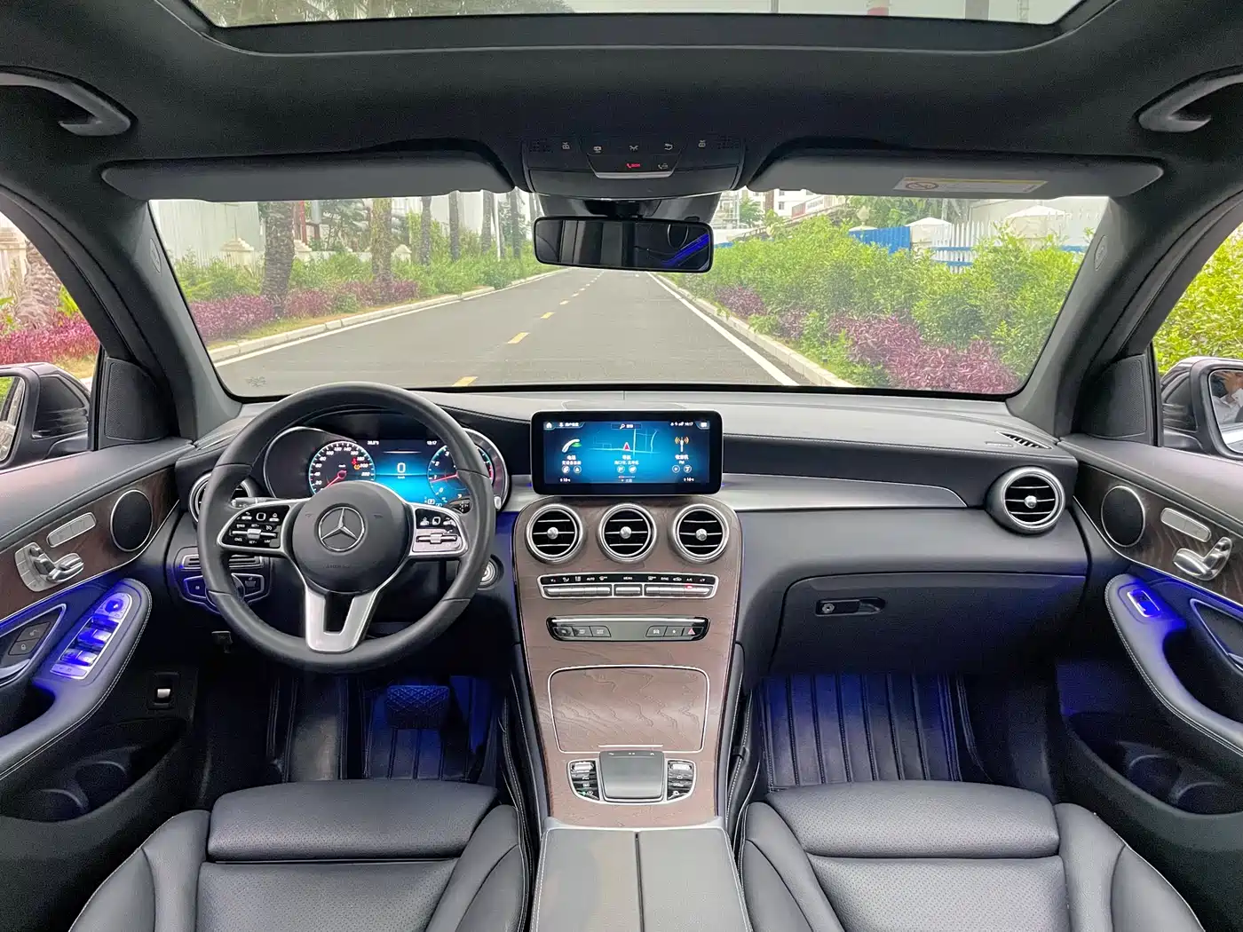 Mercedes-Benz GLC 2020 GLC 300 L 4MATIC Dynamic фото 6