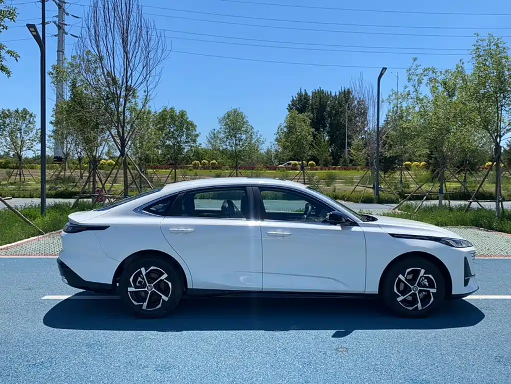 Changan Eado 2026 2026 Model 1.5T 500Bar Mid-Range Edition