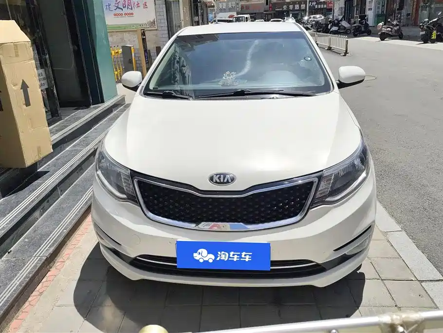 Kia K2 2015 Sedan 1.4L MT GLS фото 2