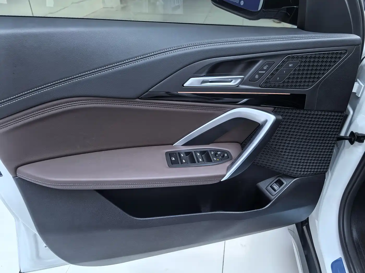 BMW X1 2023 sDrive20Li X Design Package фото 4