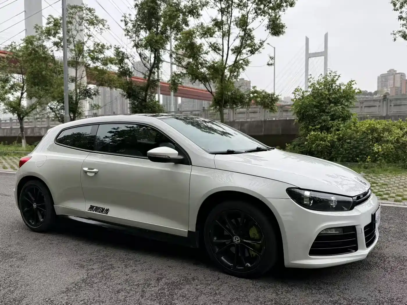 Volkswagen Scirocco 2013 2.0TSI Million Mile Edition фото 4