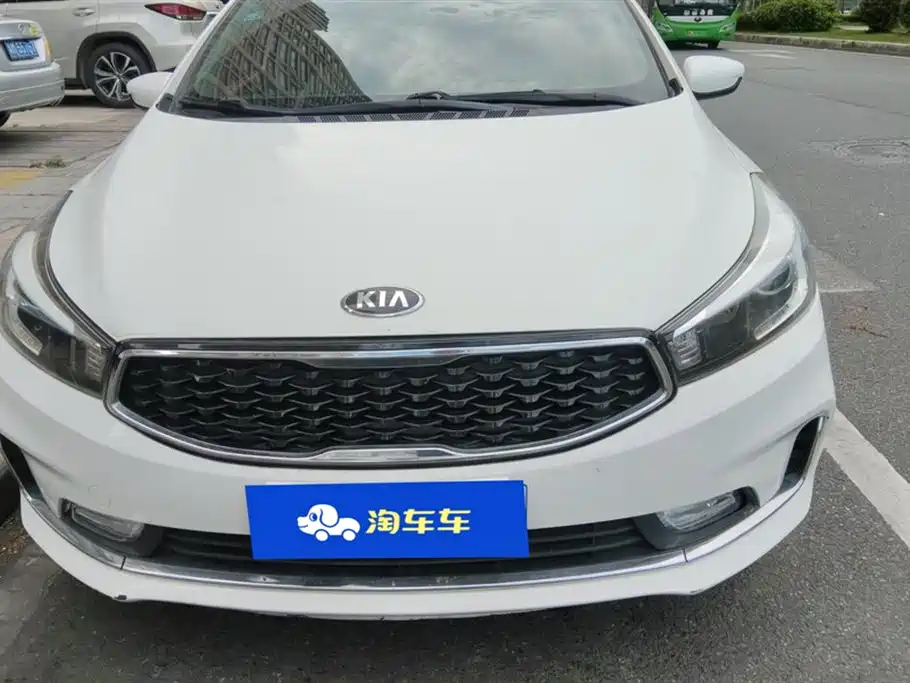 Kia K3 2016 1.6L Automatic GL фото 2