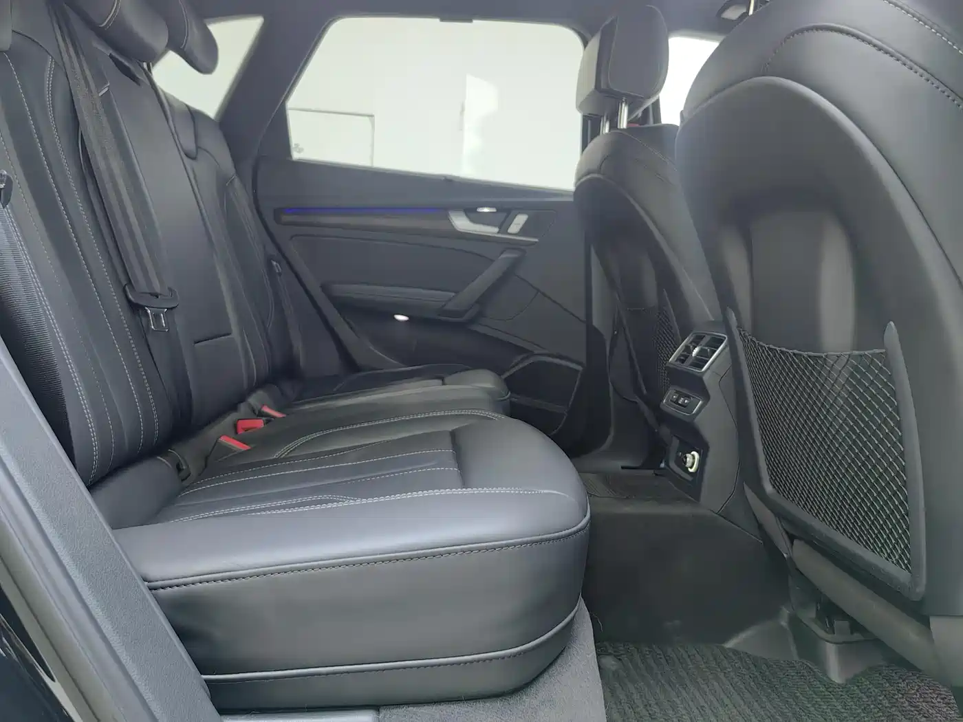 Audi Q5L 2024 Model 45 TFSI Premium Dynamic фото 6