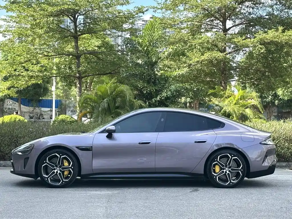 Фото 3 - Xiaomi SU7