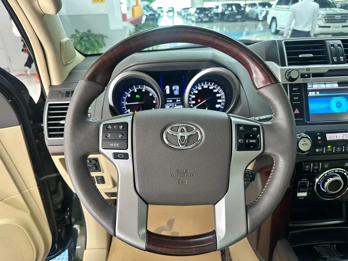 Toyota Prado 2014 4.0L Automatic VX NAVI фото 12