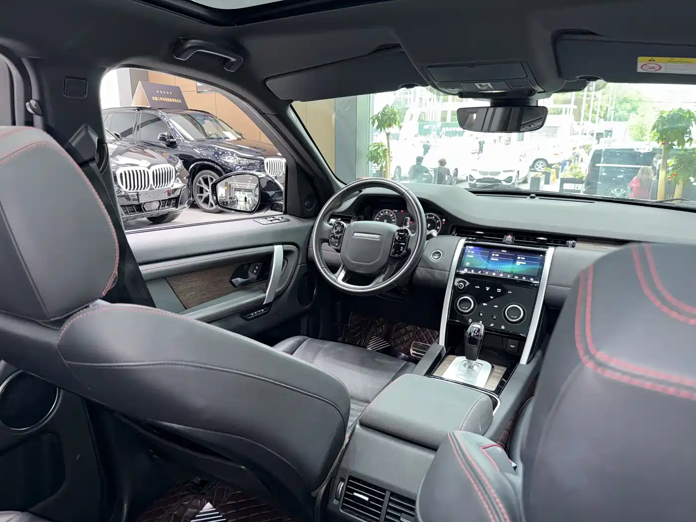 Land Rover Discovery Sport 2021 249PS R-Dynamic S Performance Edition фото 6