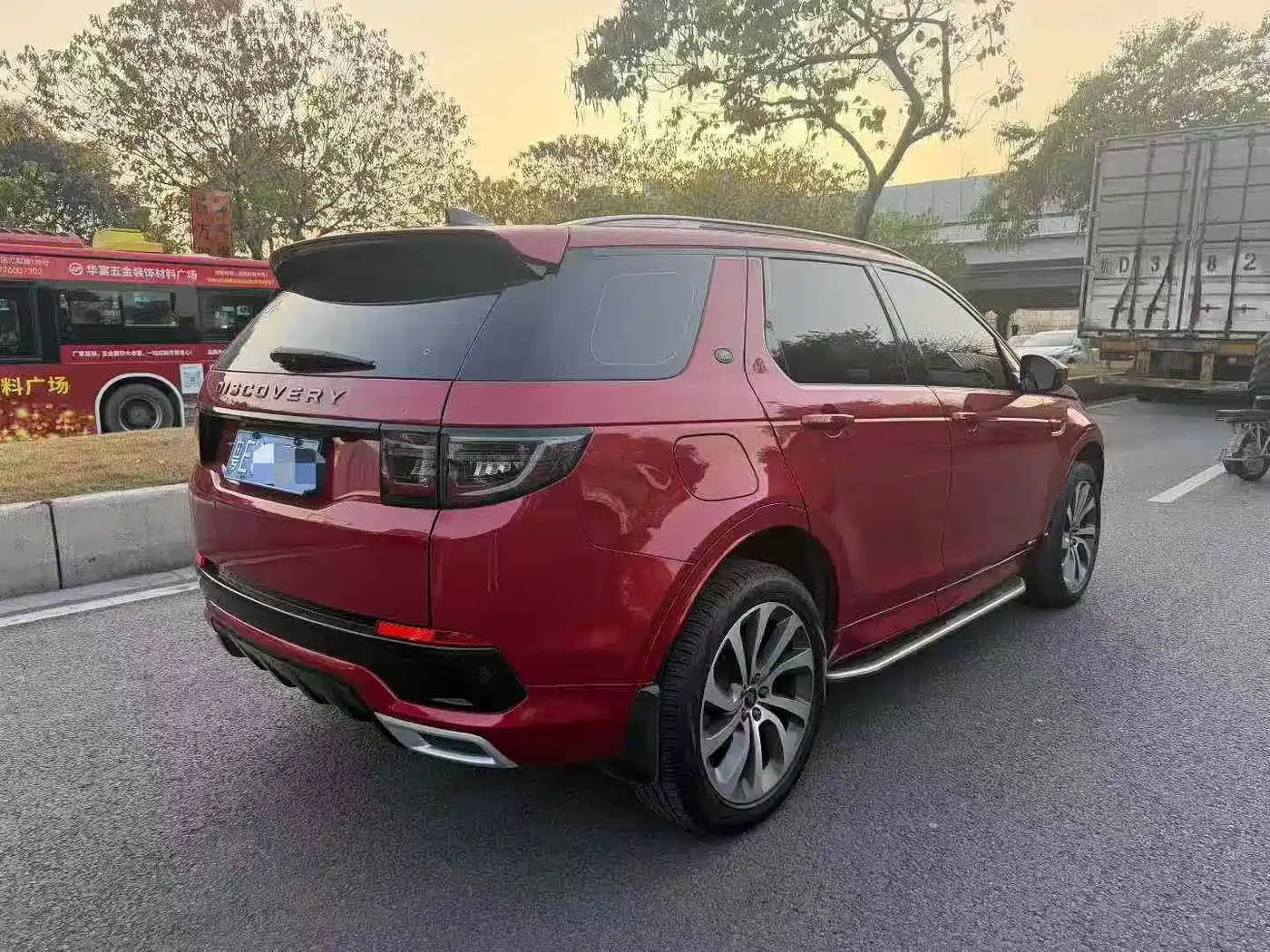 Land Rover Discovery Sport 2020 249PS R-Dynamic Performance Tech 5-seater фото 4