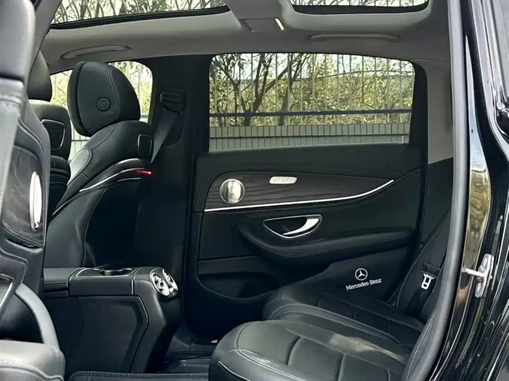 Mercedes-Benz E-Class 2019 Facelift E 300 L Sport Fashion фото 7