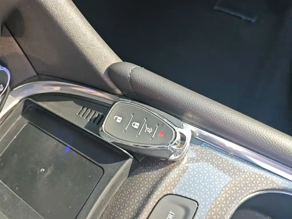 Chevrolet Malibu XL 2018 530T Auto RuiChi Edition фото 9