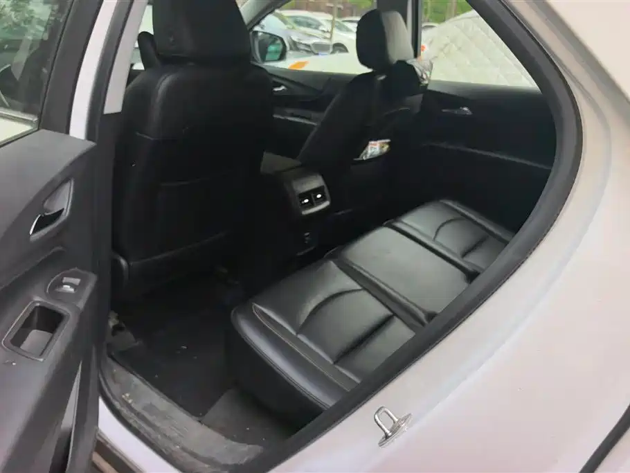 Chevrolet Equinox 2018 535T Automatic Control Edition фото 11
