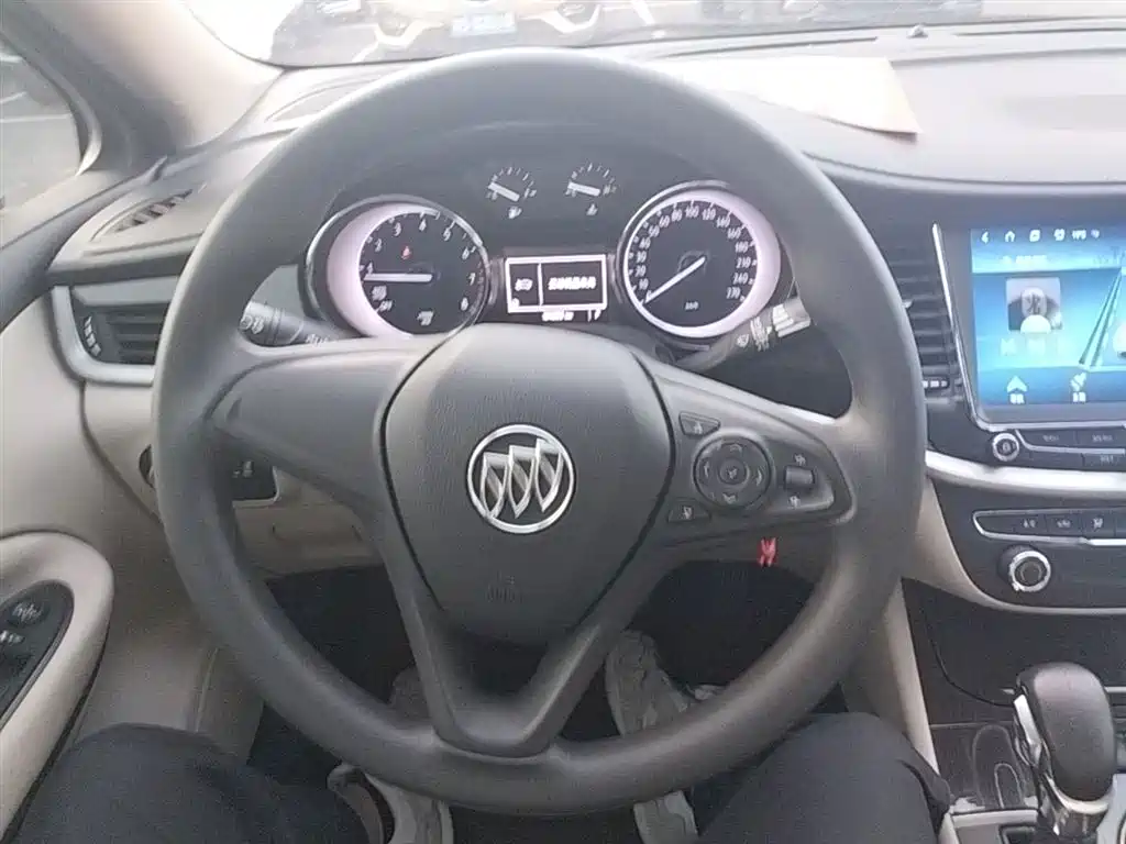 Buick Verano 2018 Sedan 15S Automatic Progressive фото 11