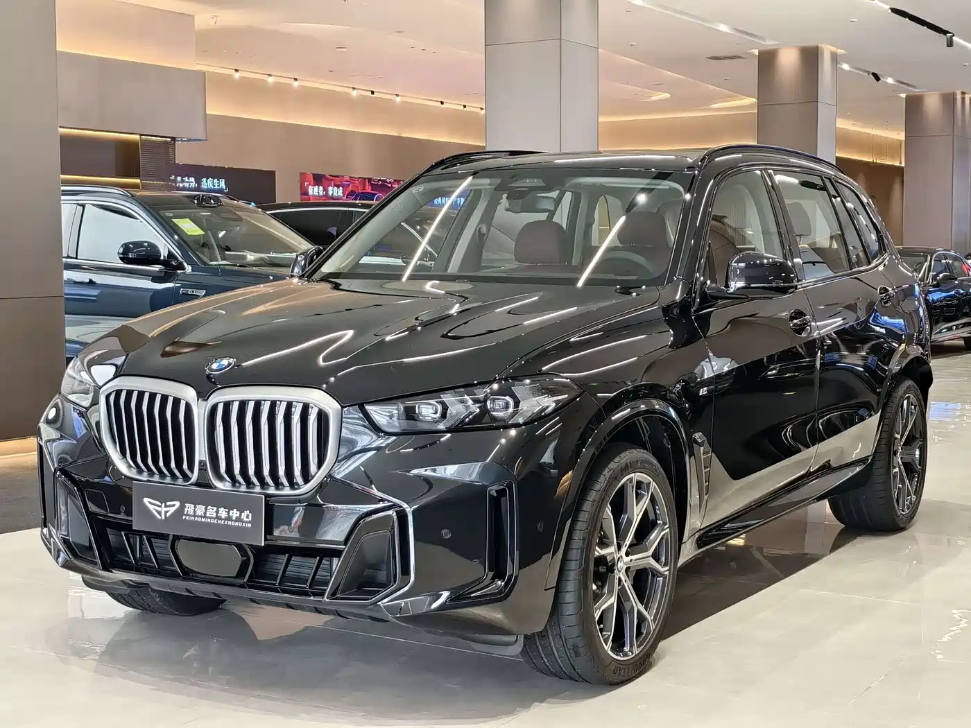 BMW X5 2026 xDrive 30Li Luxury M Sport Night Edition Package