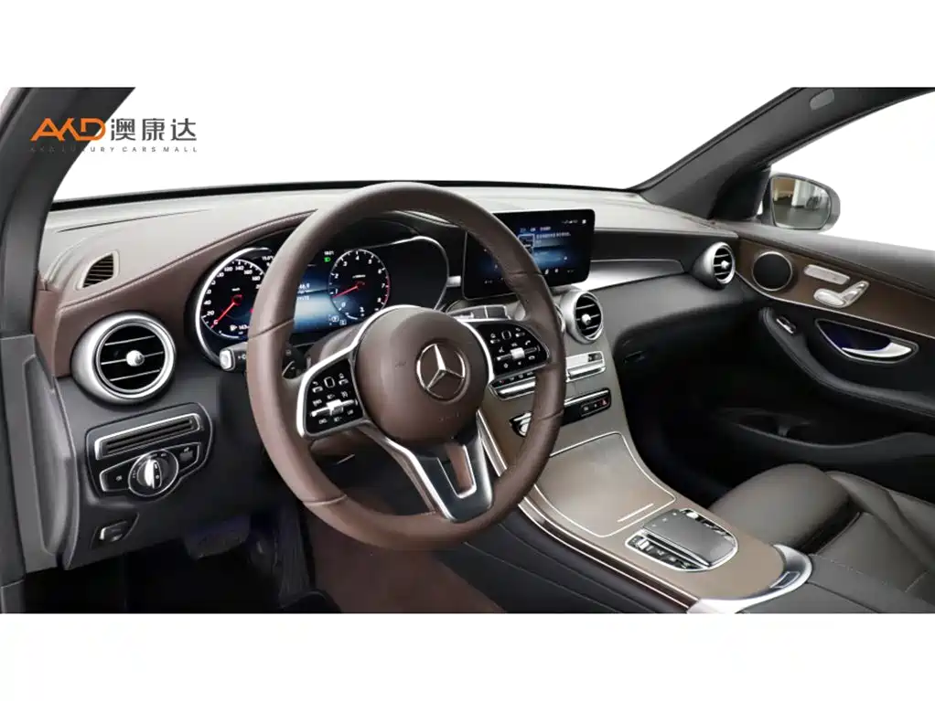 Mercedes-Benz GLC 2022 Facelift II GLC 260 L 4MATIC Luxury фото 6