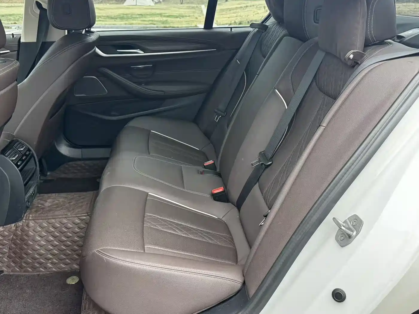 BMW 5 Series 2023 530Li Leading Luxury Package фото 12