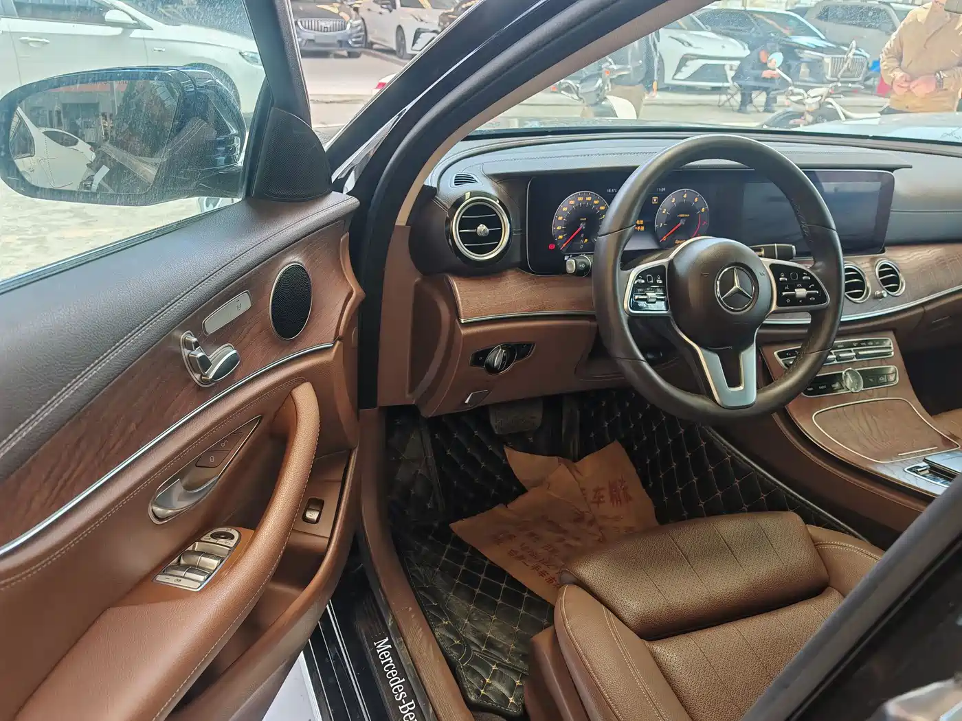 Mercedes-Benz E-Class 2019 E 200 L фото 6