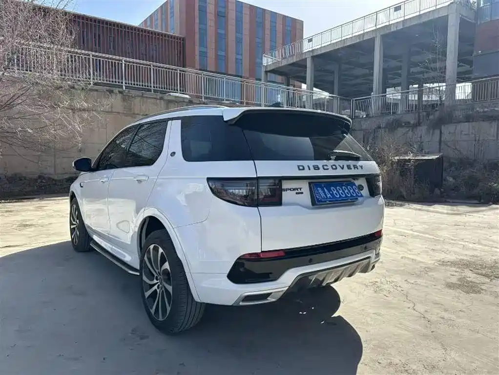 LAND ROVER DISCOVER SPORTS