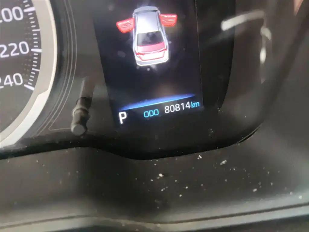 Toyota Corolla 2019 1.2T S-CVT GL Pioneer Edition фото 9
