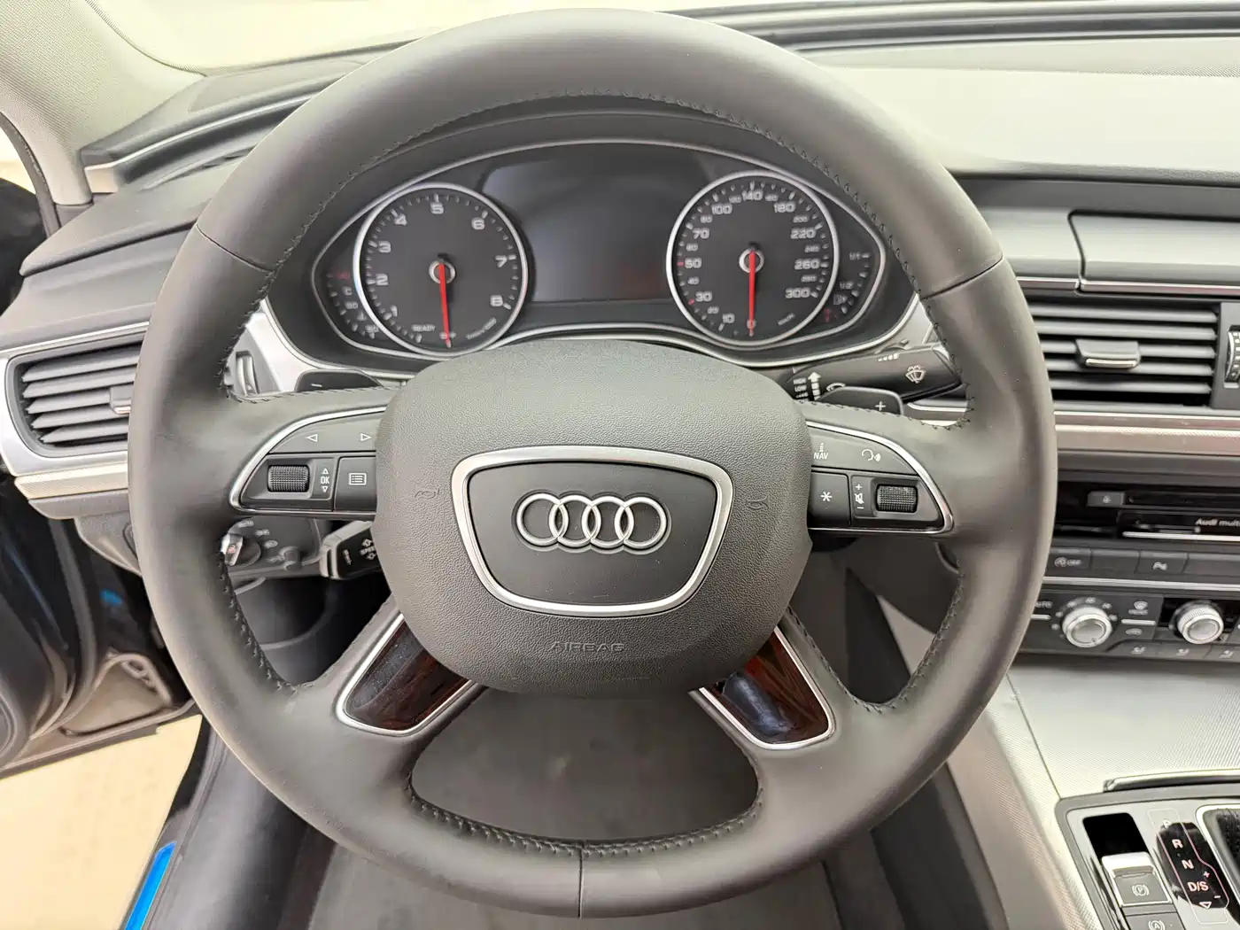 Audi A6L 2016 30 FSI Technology фото 13