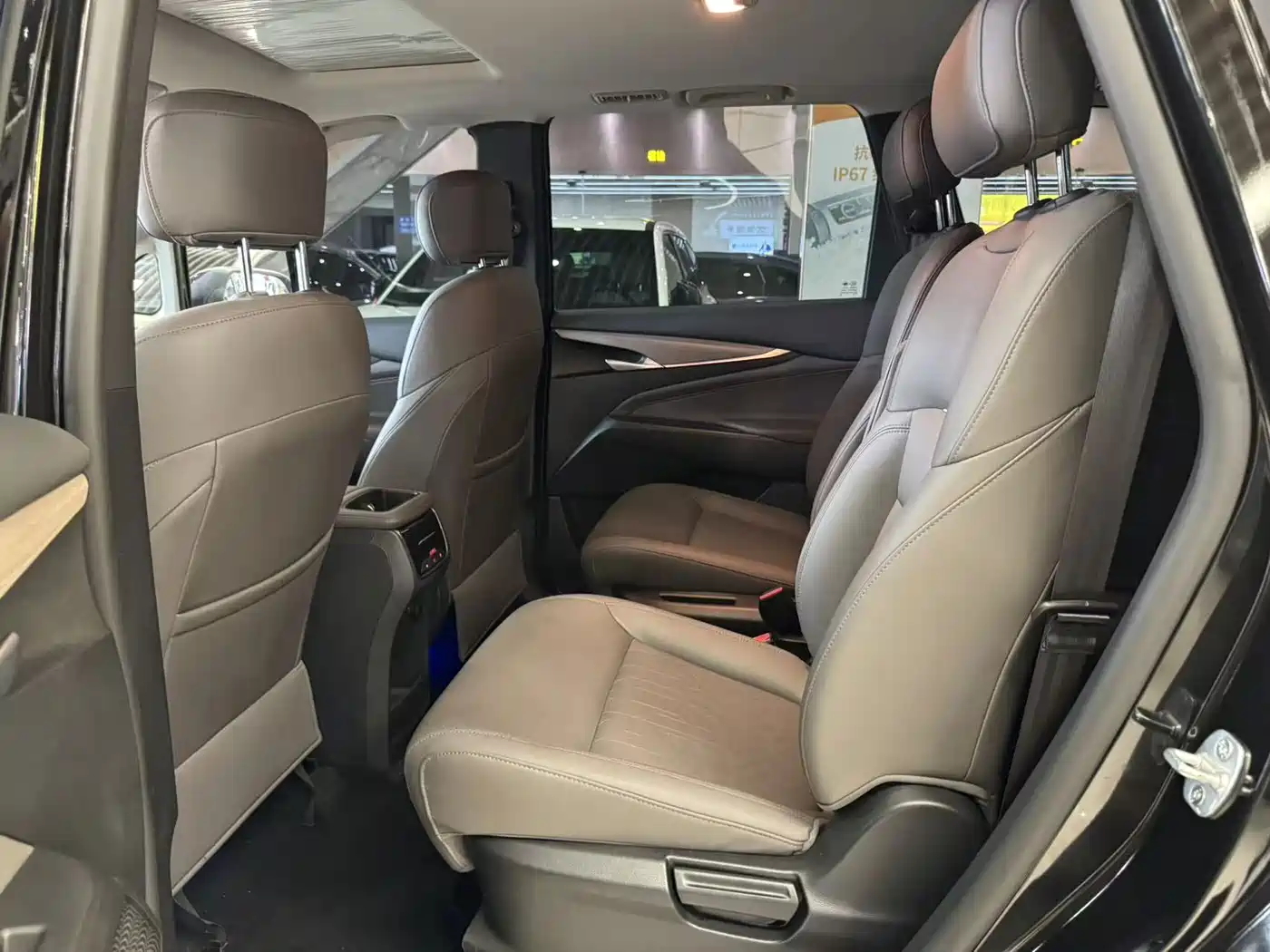 SAIC Maxus Maxus G50 PHEV 2026 2025 Pilot Edition