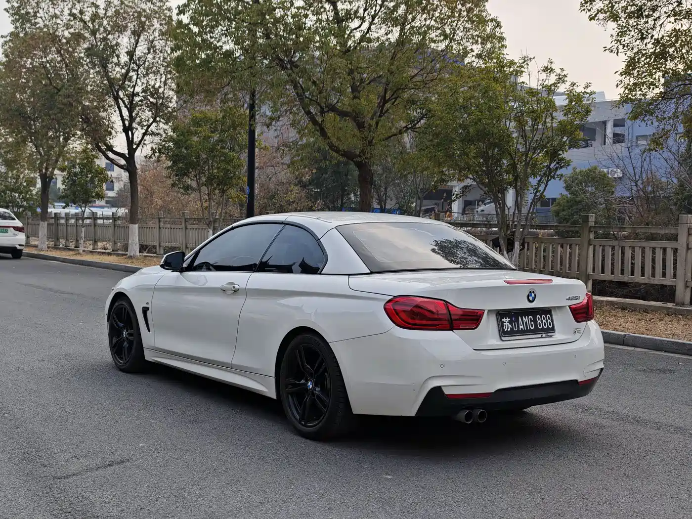 BMW 4 Series 2017 425i Convertible M Sport Package фото 15