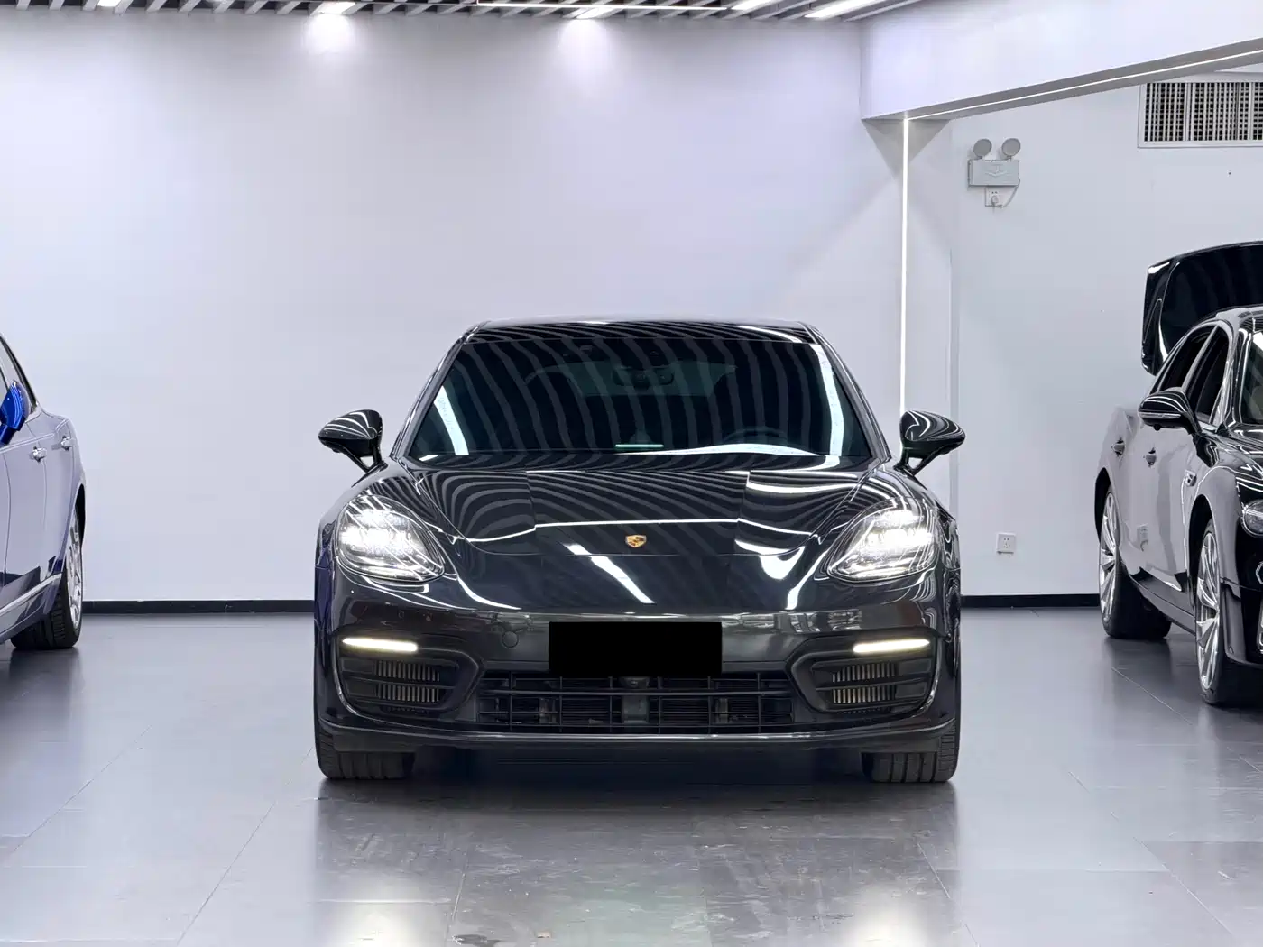 PORSCHE PANAMERA NEW ENERGY