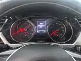 Фото 9 - Volkswagen Touran