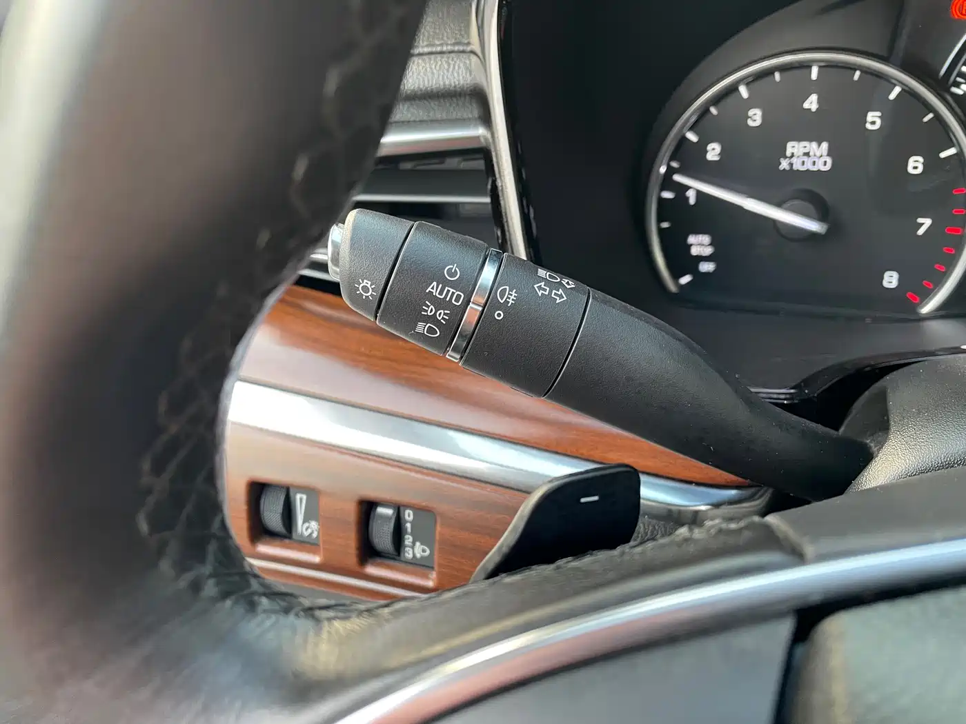 Cadillac XT5 2018 25T Luxury фото 16
