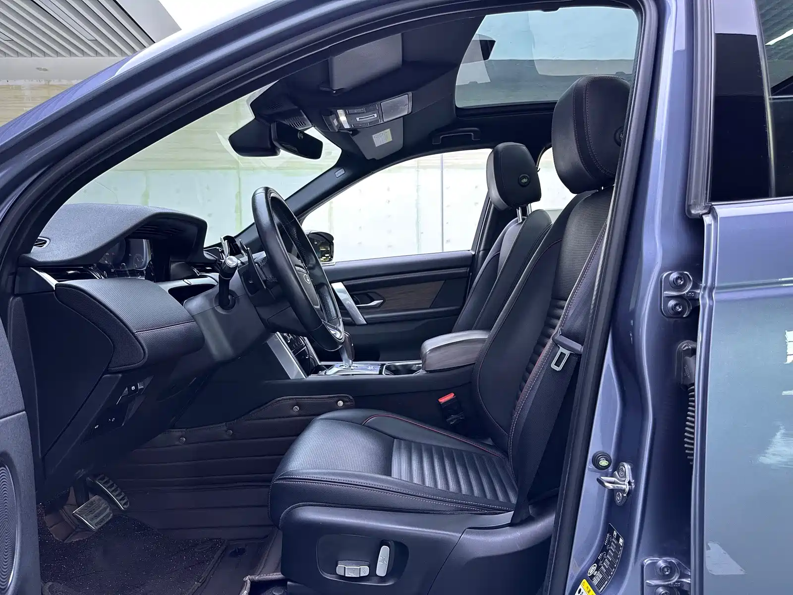 Фото 8 - Land Rover Discovery Sport