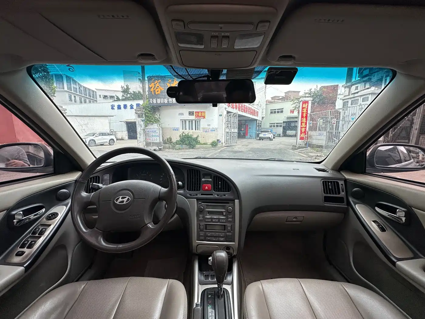 Hyundai Elantra 2005 Model 1.6L Automatic Luxury фото 6