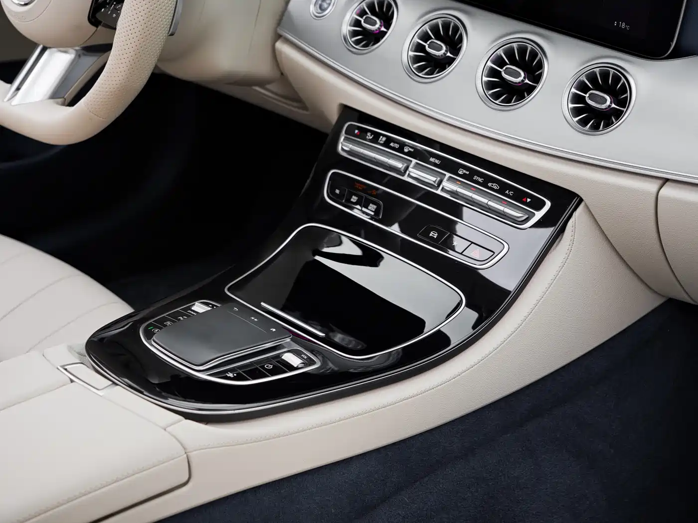 Mercedes-Benz E-Class (Import) 2023 E 260 Coupe фото 25