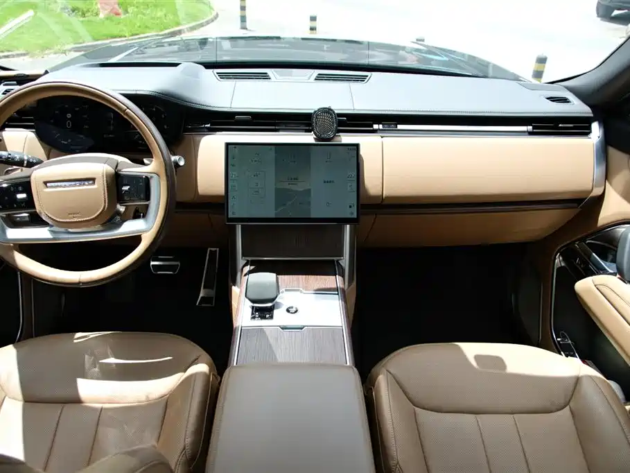 Фото 11 - Land Rover Range Rover
